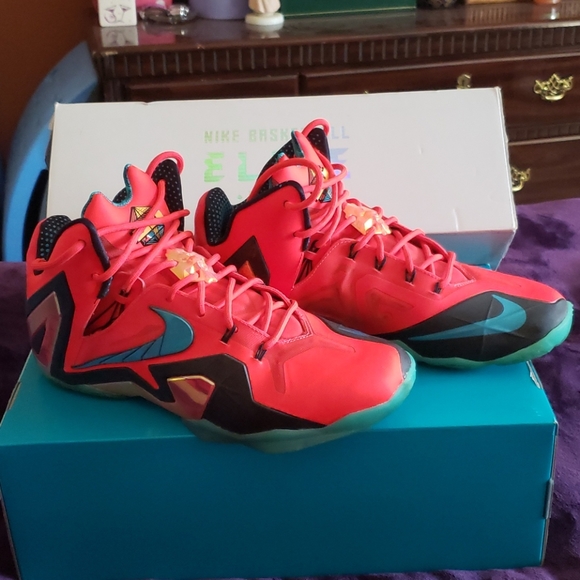 Nike Other - 💯LEBRON XI ELITE SERIES